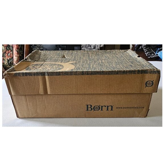 Born Graci Boots Women's 7.5 NIB - Picture 11 of 12